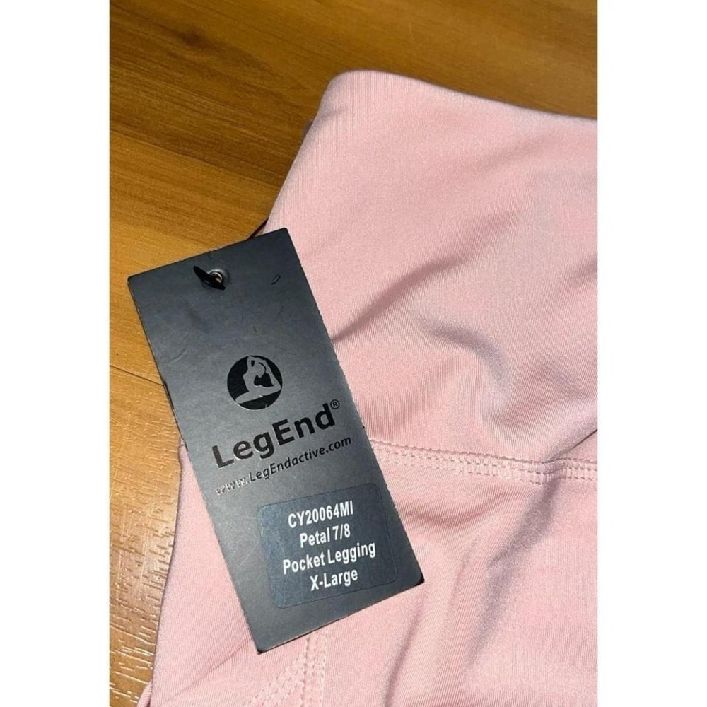 Womens NWT LegEnd High Rise 7/8 Pocket Pink Athletic Performance Leggings - Picture 6 of 6